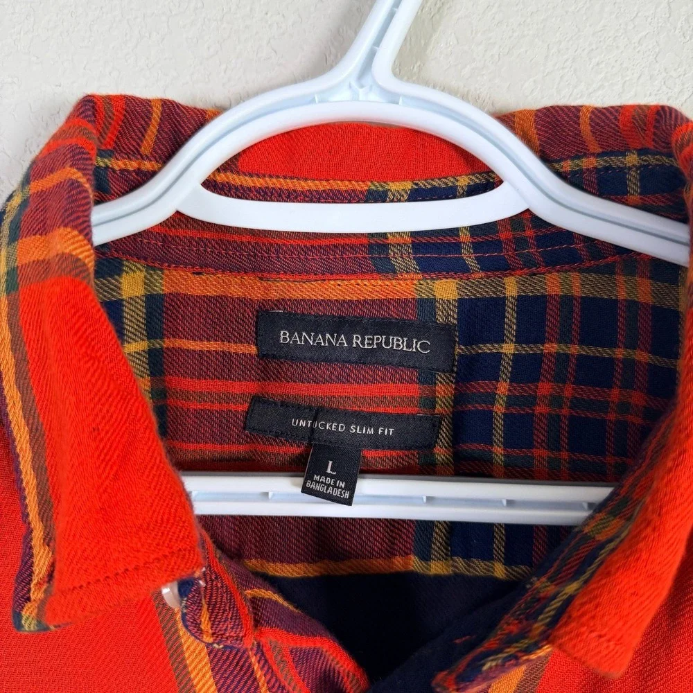 Banana Republic Untucked Slim Fit Flannel Shirt Mens L Red Plaid Soft Cotton